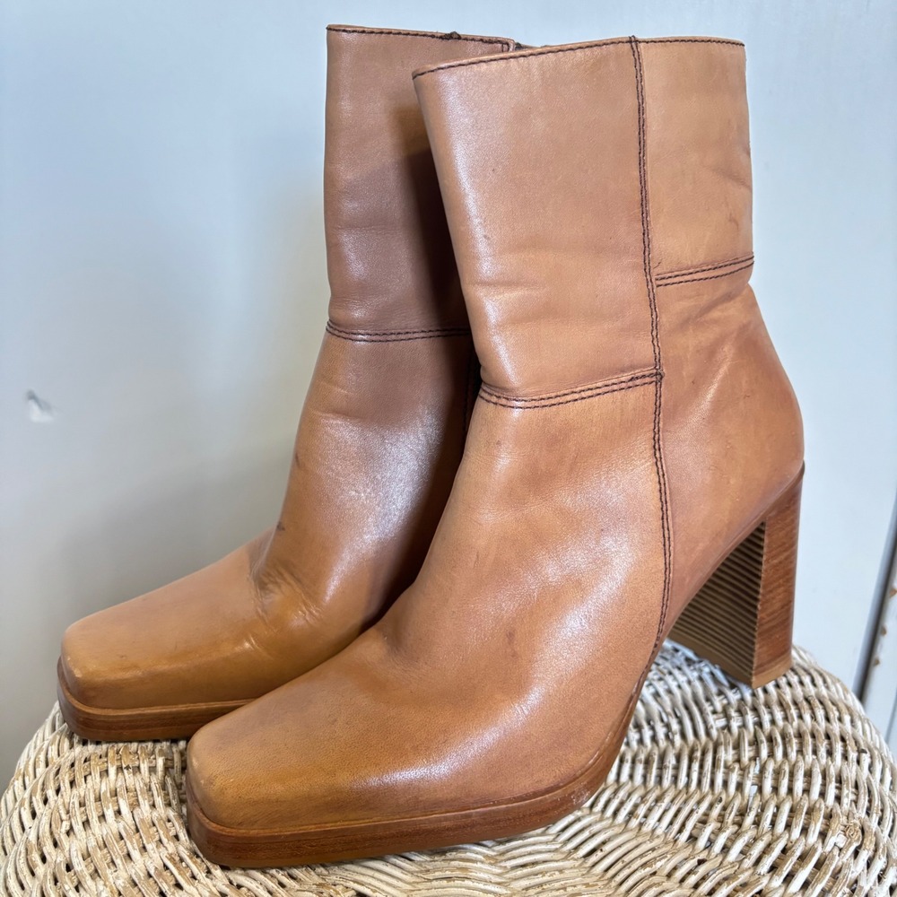 Vintage Candies Tan Leather Square Toe Block Heel Boots 90s Y2K Made in Brazil 8 - Picture 3 of 8